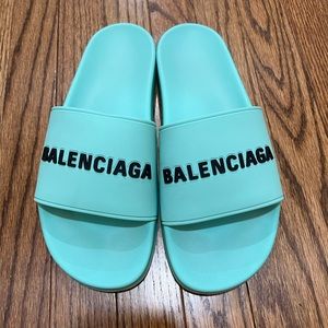Balenciaga pool slides